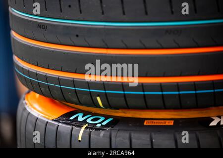 Rome, Italie. 13 juillet 2023. Tyre Hankook lors de l'ePrix Hankook Rome 2023, 10e réunion du Championnat du monde ABB FIA Formula E 2022-23, sur le circuit Cittadino dell'EUR du 14 au 16 juillet 2023 à Rome, Italie - photo Julien Delfosse/DPPI crédit : DPPI Media/Alamy Live News Banque D'Images