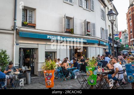 Pizzeria avec terrasse, 20e arrondissement, Paris, France Banque D'Images