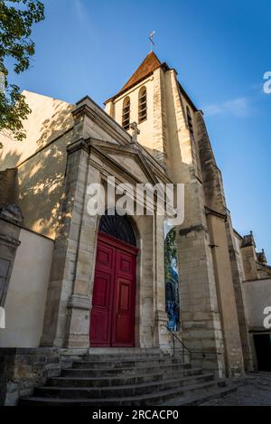 Église Saint-Germain de Charonne, construite au 12e siècle, 20e arrondissement, Paris, France Banque D'Images