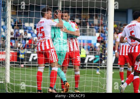 Saint-Pétersbourg, Russie. 12 juillet 2023. Strahinja Erakovic (25), Zoran Popovic (1), Srdjan Mijailovic (33), de Crvena Zvezda en action lors du match de football de la Premier Cup pari entre Fenerabahce Istanbul et Crvena Zvezda Belgrad à Gazprom Arena. L'équipe Crvena Zvezda FC a gagné contre Fenerabahce avec un score final de 3:1. (Photo Maksim Konstantinov/SOPA Images/Sipa USA) crédit : SIPA USA/Alamy Live News Banque D'Images