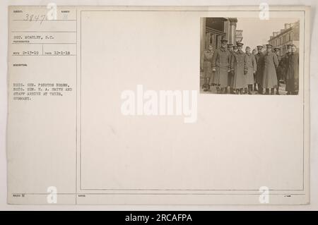 Brigadier général Preston Brown, brigadier général H.A. Smith et leur personnel arrivent à Trèves, en Allemagne. Cette photographie a été prise le 1 décembre 1918 par le sergent McAuley, S.C., un photographe de l'armée américaine. La photo est identifiée par le numéro de sujet 38470 et fait partie de la collection RECO. Banque D'Images