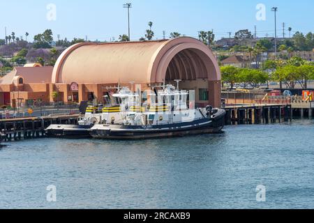 San Pedro, Californie, États-Unis – 2 juin 2023 : remorqueur amarré au port de Los Angeles à San Pedro, Californie. Banque D'Images