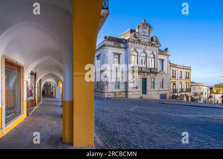 Place Giraldo, Évora, Alentejo, Portugal Banque D'Images