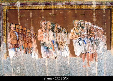 Vieux de 300 ans peintures murales fresques au plafond dans le temple Uma Maheswarar à Konerirajapuram près de Kumbakonam, Tamil Nadu, Inde du Sud, Inde, Asie Banque D'Images