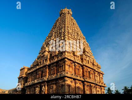 Brihadisvara Brihadeeswara Grand Temple gopuram vimana (10e siècle) Thanjavur Tanjore, Tamil Nadu, Inde du Sud, Inde, Asie. Patrimoine mondial de l'UNESCO Banque D'Images