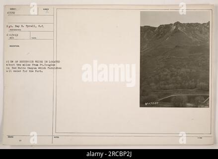 Vue sur le réservoir Red Butte Canyon situé à environ trois kilomètres de ft. Douglas. Le réservoir fournit toute l'eau nécessaire au fort. Photographie prise le 13 avril 1919 par le sergent Ray R. Tyrell du signal corps. Banque D'Images