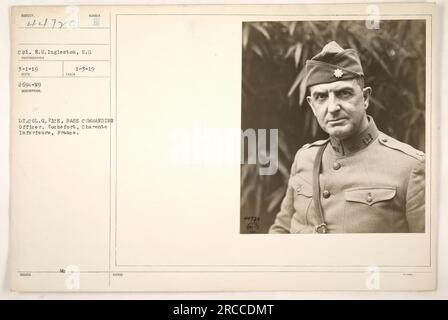 Soldat américain Cpl. R.H. Ingleston du signal corps photographié le 1-3-19 à Rochefort, Charente Inferieure, France. La photo a été prise par LT.col.G. RICE, le commandant de la base. Le numéro d'image est 44720. Banque D'Images