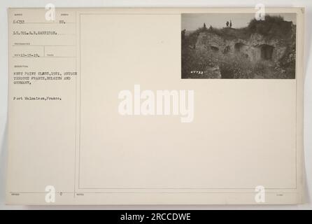 West point classe de 1921 visite fort Malmaison en France dans le cadre de leur tournée à travers la France, la Belgique et l'Allemagne pendant la première Guerre mondiale La photographie a été prise par le lieutenant-colonel G. R. Harrison. Le symbole officiel de la description est eu. L'image a été reçue le 13 décembre 1919. Banque D'Images