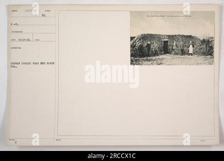 Les soldats allemands s'abritent dans un pirogue près de la mer du Nord pendant la première Guerre mondiale La photographie a été autorisée le 12 mai 1919 et porte le numéro d'identification 66389. Il fait partie d'une série décrivant les activités militaires américaines pendant la guerre. Banque D'Images