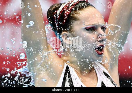 Fukuoka, Japon. 14 juillet 2023. Mari Alavidze, de Géorgie, se produit lors de la technique solo féminine de natation artistique aux Championnats du monde aquatiques à Fukuoka, Japon, le 14 juillet 2023. Crédit : Xu Chang/Xinhua/Alamy Live News Banque D'Images