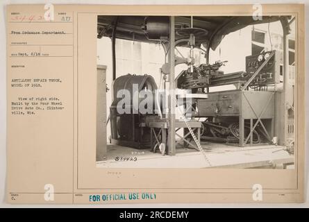 Un camion de réparation d'artillerie modèle de 1918, vue du côté droit. Construit par la four Wheel Drive Auto Co. À Clintonville, Wisconsin. La photo a été prise par l'Ordnance Department le 6 septembre 1918. Légende : camion de réparation d'artillerie modèle de 1918, vue du côté droit. Fabriqué par four Wheel Drive Auto Co., Clintonville, Wisconsin. Banque D'Images