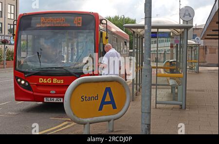 D&G bus à Rudheath 49 - Northwich bus et échange de voyage, itinéraires, horaires, Watling Street, Northwich, Cheshire, Angleterre, Royaume-Uni, CW9 5EX Banque D'Images