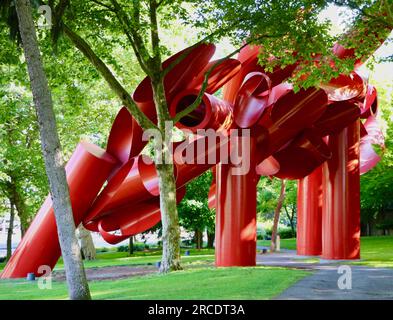 Olympic Iliad ou Pasta tube sculpture en acier peint par Alexander Liberman Seattle Washington State USA Banque D'Images