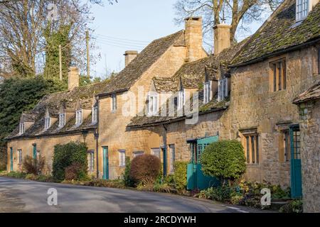 Village de Snowshill avec les collines Cotswold, Worcestershire, Angleterre, Royaume-Uni Banque D'Images
