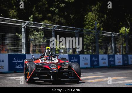 13 YE Yifei (chn), TAG HAUER Porsche Formula E Team, Porsche 99X Electric, action lors de l'ePrix Hankook Rome 2023, 10e réunion du Championnat du monde ABB FIA Formula E 2022-23, sur le circuit Cittadino dell'EUR du 14 au 16 juillet 2023 à Rome, Italie - photo Germain Hazard/DPPI crédit: DPPI Media/Alamy Live News Banque D'Images