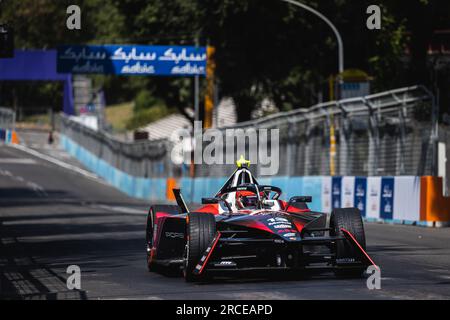 13 YE Yifei (chn), TAG HAUER Porsche Formula E Team, Porsche 99X Electric, action lors de l'ePrix Hankook Rome 2023, 10e réunion du Championnat du monde ABB FIA Formula E 2022-23, sur le circuit Cittadino dell'EUR du 14 au 16 juillet 2023 à Rome, Italie - photo Germain Hazard/DPPI crédit: DPPI Media/Alamy Live News Banque D'Images