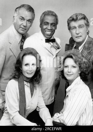 Robert Mandan, Robert Guillaume, Richard Mulligan, Cathryn Damon, Katherine Helmond, 'SOAP', circa (1977). Crédit photo : ABC Banque D'Images