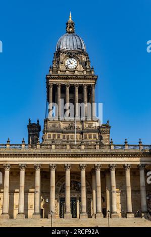 Photo de paysage urbain des bâtiments et de l'architecture à Leeds pendant l'été Banque D'Images
