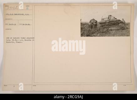 L'image montre un réservoir endommagé en attente d'aide à St. Baussant, Meurthe et Mosselle, France. La photographie a été prise le 9-12-18 par CPL. DROITE Inglestone, S.C. Il a été reçu le 2-26-19. Banque D'Images