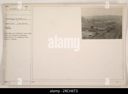 Une vue panoramique de Overhaul Park dans la section Advance, S.O.S. Langres, haute Marne, France. La photographie a été prise le 9 janvier 1919 par le photographe R.W. Sears. Il présente le parc sous un angle élevé, capturant les différentes activités et structures de la région. Banque D'Images