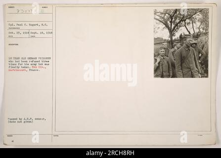 Le caporal Paul C. Bogart, C.S., a pris cette photographie le 18 septembre 1918, à Martincourt, en France. Il représente un prisonnier allemand de 18 ans qui avait été rejeté trois fois pour l'armée, mais qui a finalement été capturé. La photographie a été autorisée par le censeur de l'A.E.P. mais aucune date précise n'a été donnée. Banque D'Images