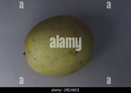 Melon Honeydew. C'est l'un des deux principaux types de cultivars du groupe Cucumis melo Inodorus. Il se caractérise par la croûte lisse et l'absence d'odou musqué Banque D'Images