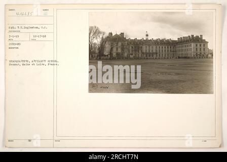 Soldat américain Caporal RH. Ingleston à l'école d'artillerie de Saumur, France. La photographie a été prise le 17 décembre 1918. Banque D'Images