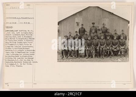 Légende : officiers de l'hôpital du camp n° 41, à sur Tille, Côte d'Or, France. De gauche à droite, première rangée : le capitaine Robert Lockhart, le capitaine William Maddox, le capitaine John S. Blackmar, le major Warren T. Vaughn, le major Edmund B. Piper, le capitaine Moses C. Darnell, le major William Grady, le capitaine Percy H. Plummer, le capitaine Percy de long. Deuxième rangée : 1e Lieutenants Norman S. Griffith, Michael McKenna, Albert L. Mondrick, capitaine John H. Swafford, 1e Lieut. John L. Strong, 1e lieutes. Lewis M. Schultz, Rees L. Lloyd, Alvah W. White. Troisième rangée : 1st Lt Edward S. Bracken, 2nd Lt John H. Reynolds, 1st Lieut. H.C. Lyman. Banque D'Images