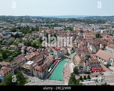 Annecy France port et drone front de mer, aérien Banque D'Images