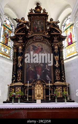 Artstetten, Basse-Autriche, Autriche. 05 juillet 2023. Église de St. James l'ancien. Autel de colonne baroque précoce dans l'église Banque D'Images