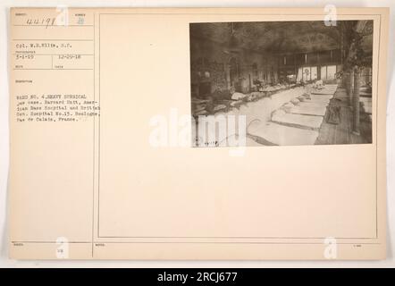 Le caporal W.H. Ellis, s.c., photographié le 3-1-19 alors qu'il se trouvait dans le quartier Sunder no 4. L'image représente un cas de mâchoire chirurgicale lourde. Il a été pris à l'unité Harvard, à l'hôpital américain de la base et au British Gen Hospital n ° 13 à Boulogne pas de Calais, en France. Aucune note supplémentaire n'est fournie. Banque D'Images