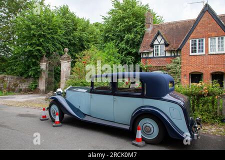 1934 | Rolls-Royce 20/25 Sedanca de ville, à Avebury Banque D'Images