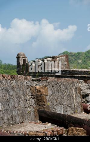 Fort de San Jerónimo de Portobelo (XVII siècle), Portobelo, Panama, Amérique centrale - stock photo Banque D'Images