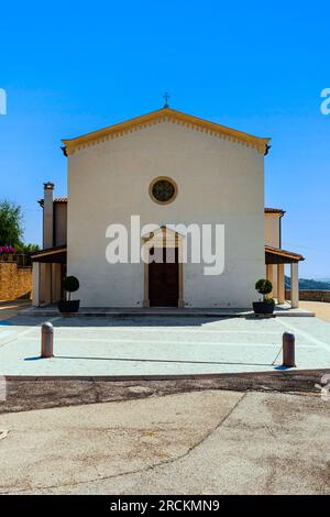 Italie Vénétie le village d'Arfanta - Eglise de St Bartholomée Apôtre (15e siècle) Banque D'Images