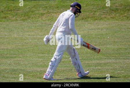 East Dean et Friston v Seaford. Match de cricket samedi après-midi dans le Sussex. Banque D'Images