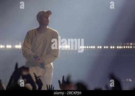 Chicago, États-Unis. 14 juillet 2023. Le rappeur NF (Nathan Feuerstein) lors de la tournée Hope Tour à Allstate Arena à Rosemont, Illinois le 14 juillet 2023 (photo de Daniel DeSlover/Sipa USA) crédit : SIPA USA/Alamy Live News Banque D'Images