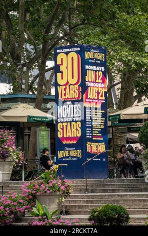 Bryant Park est une oasis urbaine publique dans Midtown Manhattan, 2023, New York City, États-Unis Banque D'Images