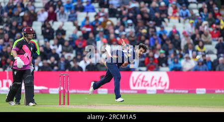 Birmingham, Royaume-Uni. 15 juillet 2023. Shane Snater de l'Essex en action bowling lors de la finale Vitality T20 Blast entre les Eagles d'Essex et Somerset au Edgbaston Cricket Ground, Birmingham, Angleterre le 15 juillet 2023. Photo de Stuart Leggett. Usage éditorial uniquement, licence requise pour un usage commercial. Aucune utilisation dans les Paris, les jeux ou les publications d'un seul club/ligue/joueur. Crédit : UK Sports pics Ltd/Alamy Live News Banque D'Images