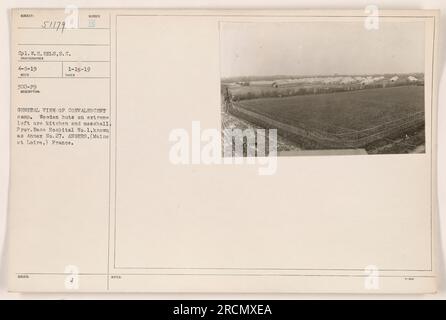 Vue générale du camp de convalescence à l'annexe n° 27, Prov Hôpital de base n°1, à Angers, Maine et Loire, France. Les cabanes en bois à l'extrême gauche servent de cuisine et de mess. Cette photographie a été prise le 5 avril 1919 par le photographe Cpl W. H. EELS, S.C. Il a été émis le 15 janvier 1919 et porte le numéro d'identification 47139. Banque D'Images