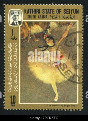 ARABIE DU SUD - CIRCA 1972 : timbre imprimé par l'Arabie du Sud, montre la danseuse d'Edgar Degas, circa 1972 Banque D'Images