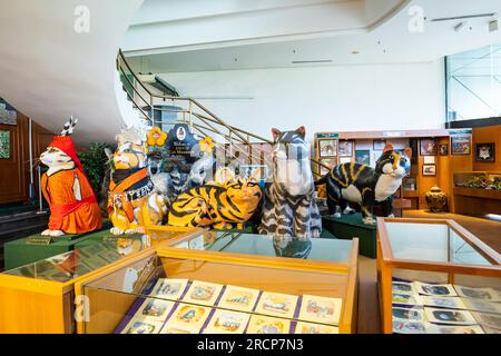 Kuching, Malaisie - Mai 2023 : intérieur du musée Kuching Cat à Sarawak, Malaisie. Un point de repère et une attraction touristique populaire à Kuching, île de Bornéo. Banque D'Images