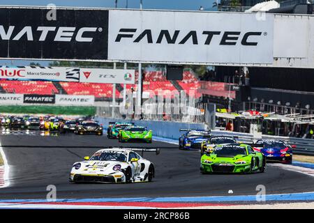 911 Ayhancan Güven, Aliaksandr MALYKHIN, traitement pur Porsche 911 GT3 R (992), action lors de la 5e manche du GT World Challenge Europe Sprint Cup 2023, à Misano, Italie du 14 au 16 juillet 2023 - photo Grégory Lenormand/DPPI crédit : DPPI Media/Alamy Live News Banque D'Images