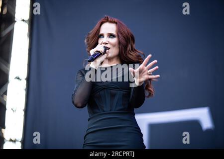 Epica en concerto all’Ippodromo Snai San Siro di Milano. Foto di Davide Merli Banque D'Images