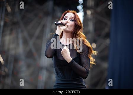 Epica en concerto all’Ippodromo Snai San Siro di Milano. Foto di Davide Merli Banque D'Images