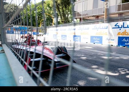 Rome, Italie 16 2023 juillet – Formule E Hankook Rome E-Prix, course 2, en action sur circuit. Crédit photo : Fabio Pagani/Alamy Live News Banque D'Images