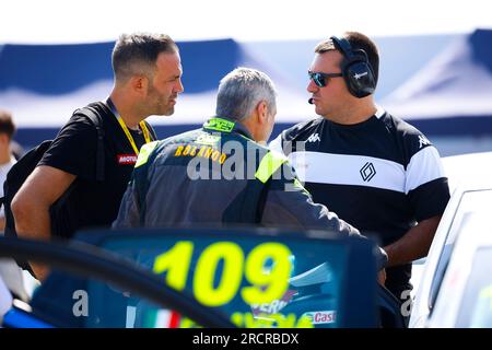 Personnel, ambiance, lors de la 6e manche de la Clio Cup Europe 2023, du 14 au 16 juillet 2023 sur le circuit mondial de Misano Marco Simoncelli, à Misano Adriatico, Italie - photo Grégory Lenormand / DPPI Banque D'Images