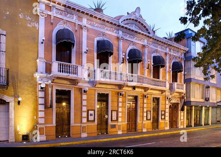 Bâtiment sur Calle 60, Mérida, péninsule du Yucatan, Mexique Banque D'Images