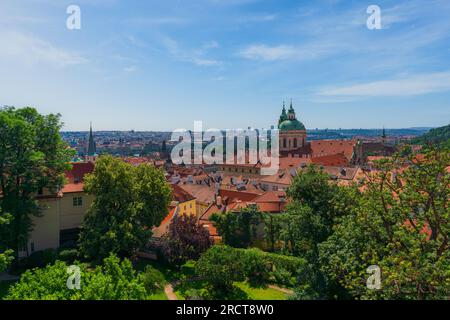 Panorama de la ville de Prague, capitale de la République tchèque Banque D'Images