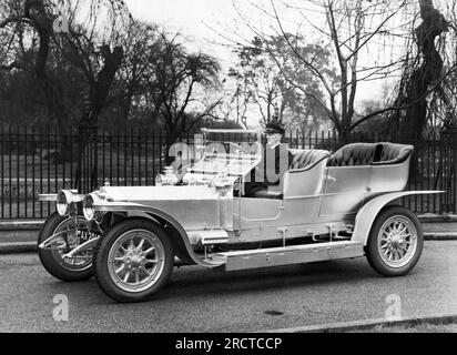 Angleterre : c. 1930 l'original Rolls-Royce Silver Ghost 40/50 H.P. de 1907 qui en 1907 a fait un parcours sans arrêt de 15 000 miles sans panne. Banque D'Images
