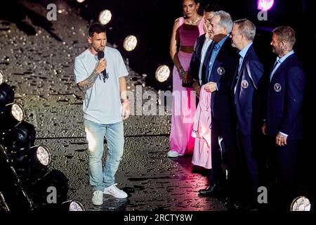 Fort Lauderdale, FL, États-Unis. 16 juillet 2023. Inter Miami CF a annoncé aujourd’hui l’arrivée du sept fois vainqueur du ballon d’Or et champion de la coupe du monde, Lionel Messi. La superstar Argentine, qui occupera un emplacement de joueur désigné, devrait rejoindre l'équipe dans les prochains jours, et son contrat durera tout au long de la saison 2025 de Major League Soccer (MLS). Crédit : Yaroslav Sabitov/YES Market Media/Alamy Live News. Banque D'Images